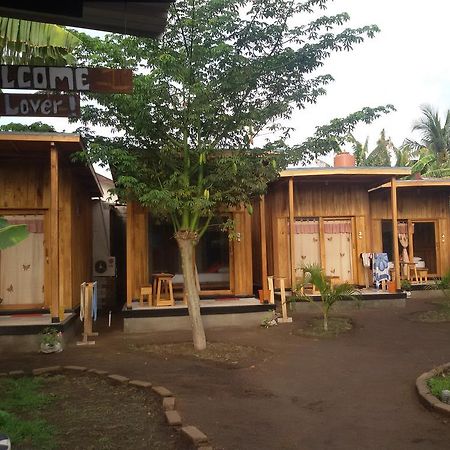 Beach Box Bungalow Gili Trawangan Room photo